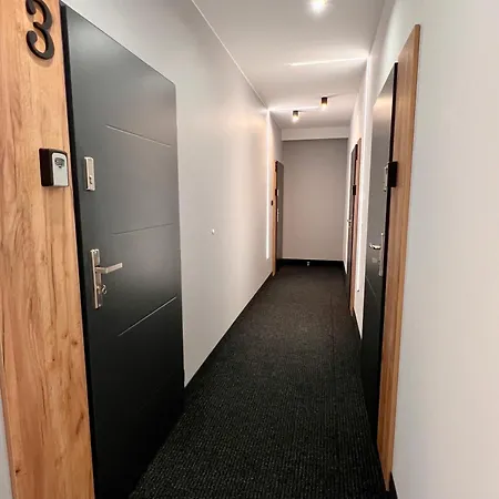 Stacja Fabryczna Apartman *