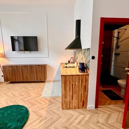 Stacja Fabryczna Apartman *