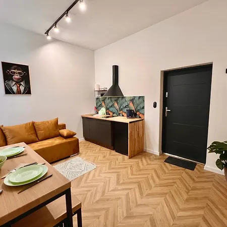 Stacja Fabryczna Apartmán