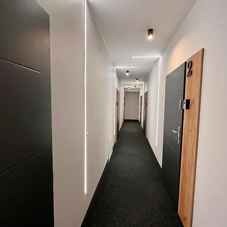 Stacja Fabryczna Apartman
