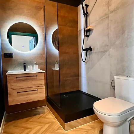 Apartman Stacja Fabryczna